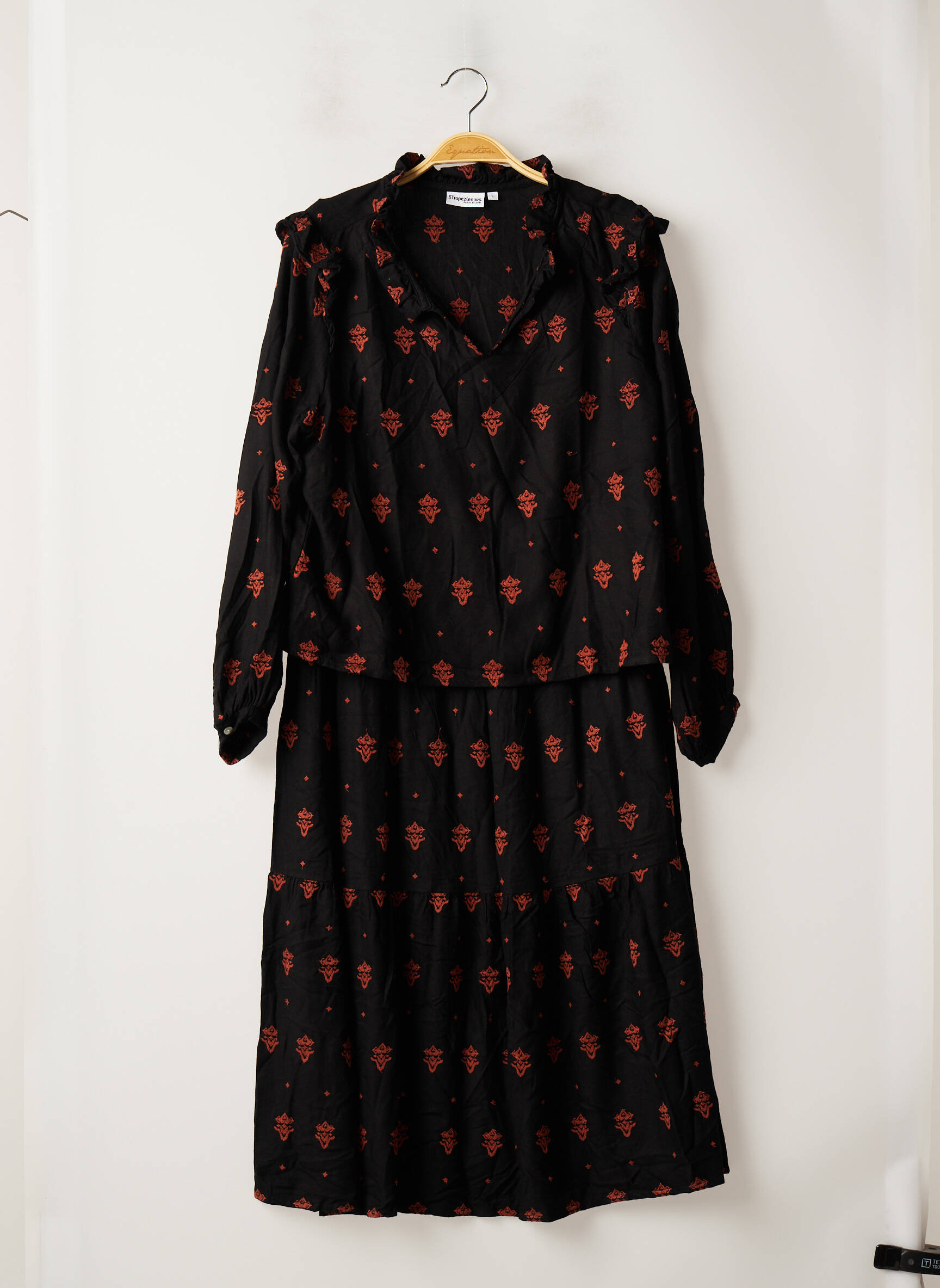 Les Tropeziennes Ensembles Jupe Femme couleur noir