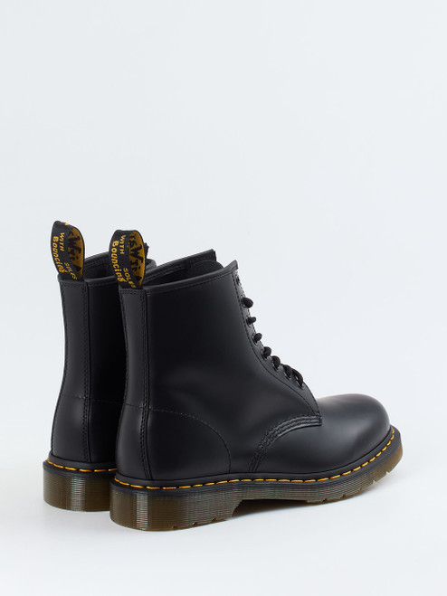 Boots-47010090165 Dr. Martens