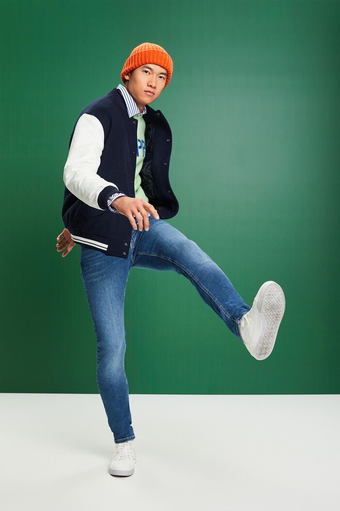 Skinny Jeans mit mittlerer Bundhöhe