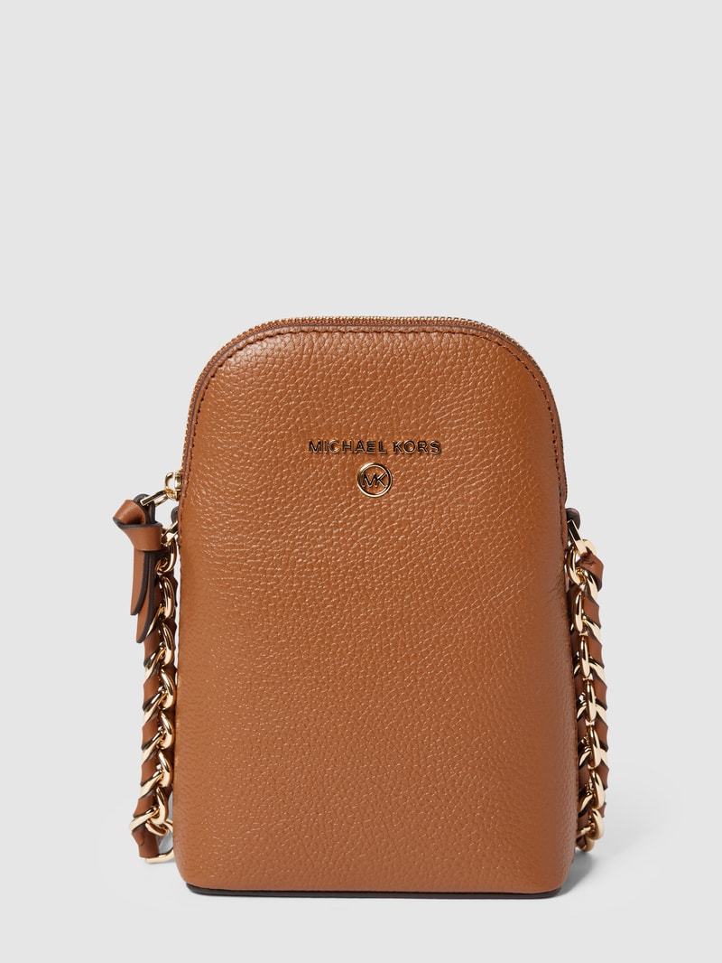 Crossbody Bag mit Label-Applikation Modell 'JET SET CHARM' in cognac