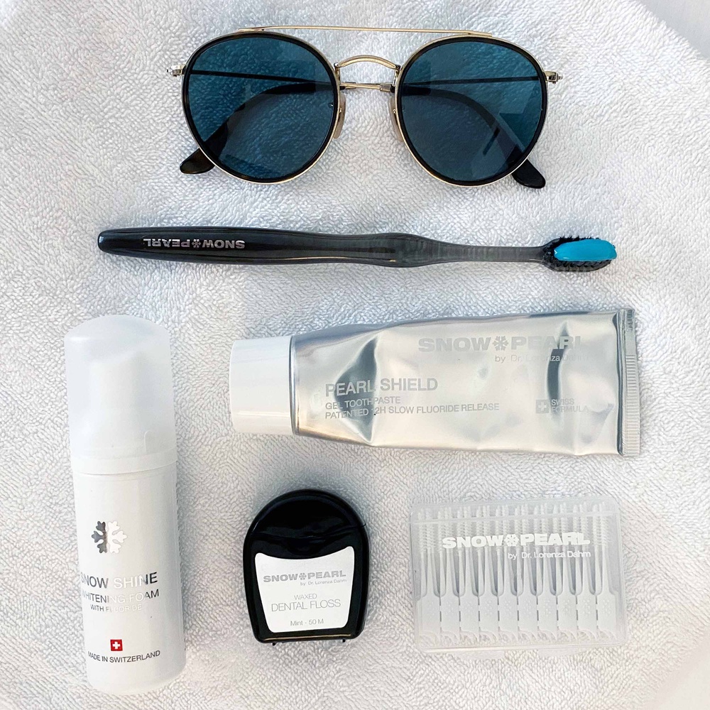 snow pearl Travel Kit SNOW SHINE blanc Travel Kit blanc avec mousse blanchissante fluor SNOW SHINE 50 ml
