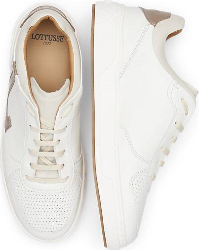 Lottusse Sneaker Aus Genarbtem Kalbsleder In Cremeweiß
