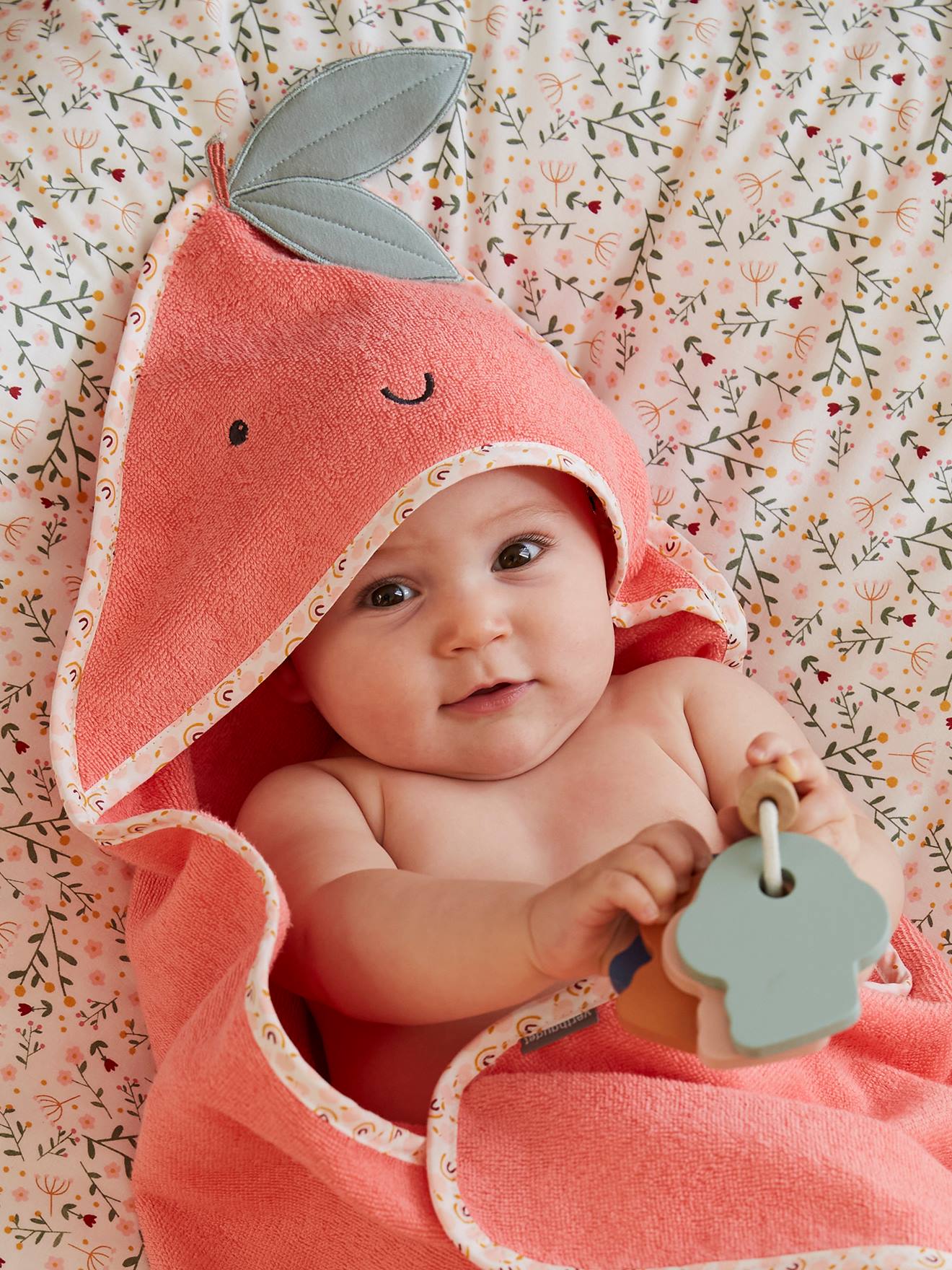 Cape de bain bébé Pommes d'amour rose