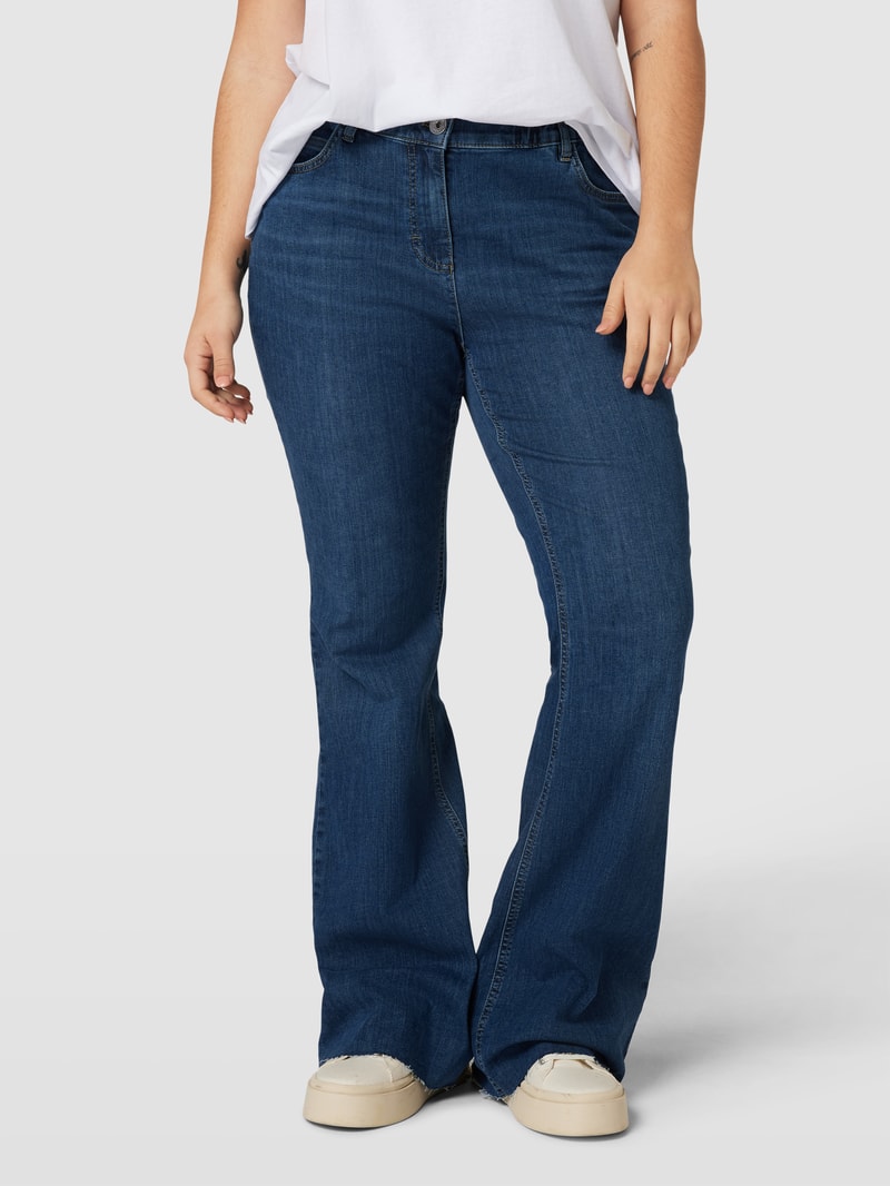 Flared Jeans im 5-Pocket-Design Modell 'JAN' in jeans