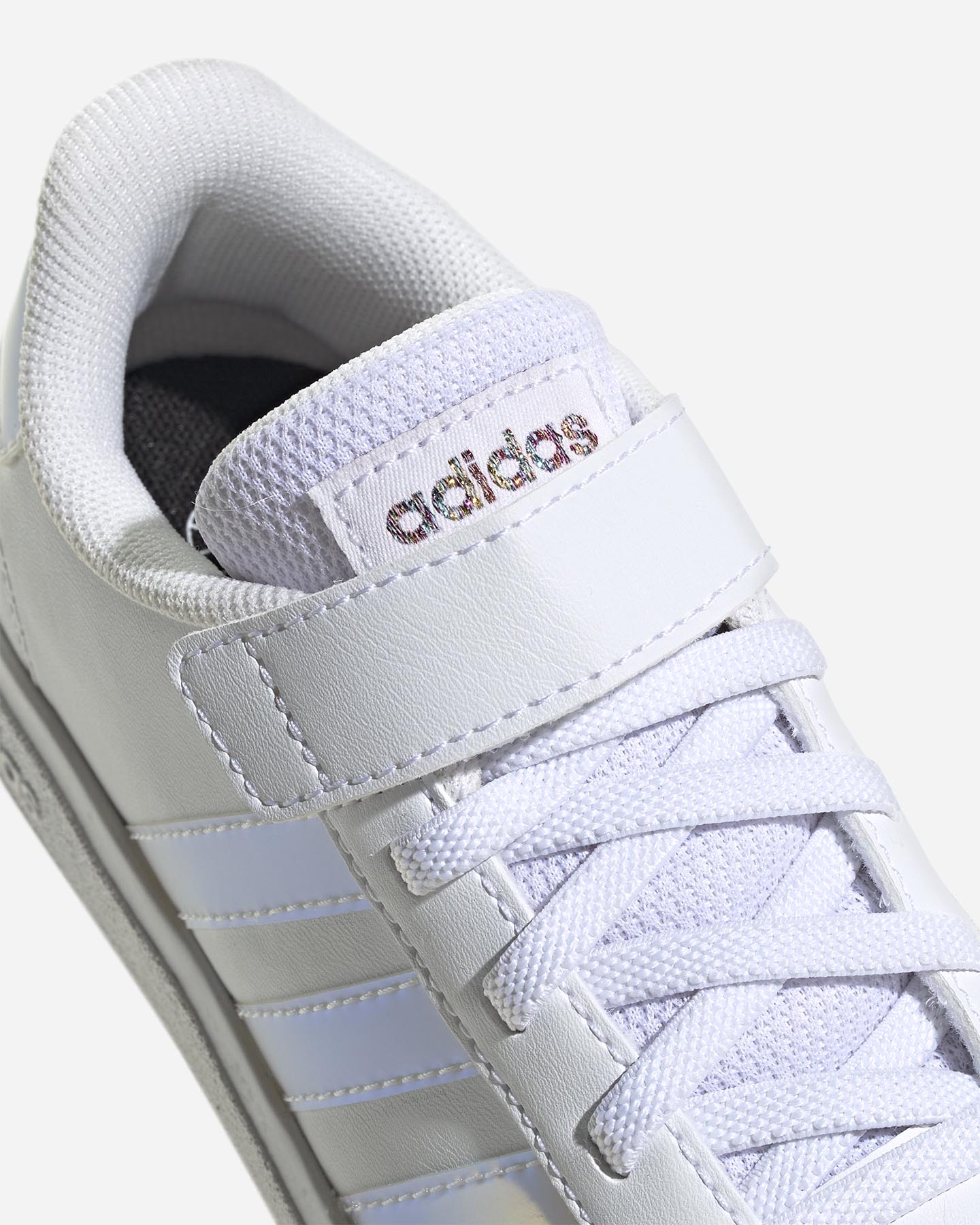 Buty sportowe Adidas Core Grand Court 2.0 Elastic Ps Jr GY2327