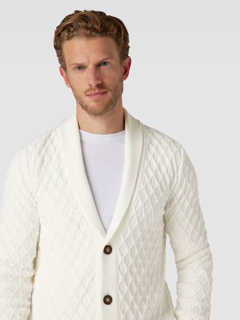 Strickjacke mit Schalkragen und Knopfleiste in offwhite