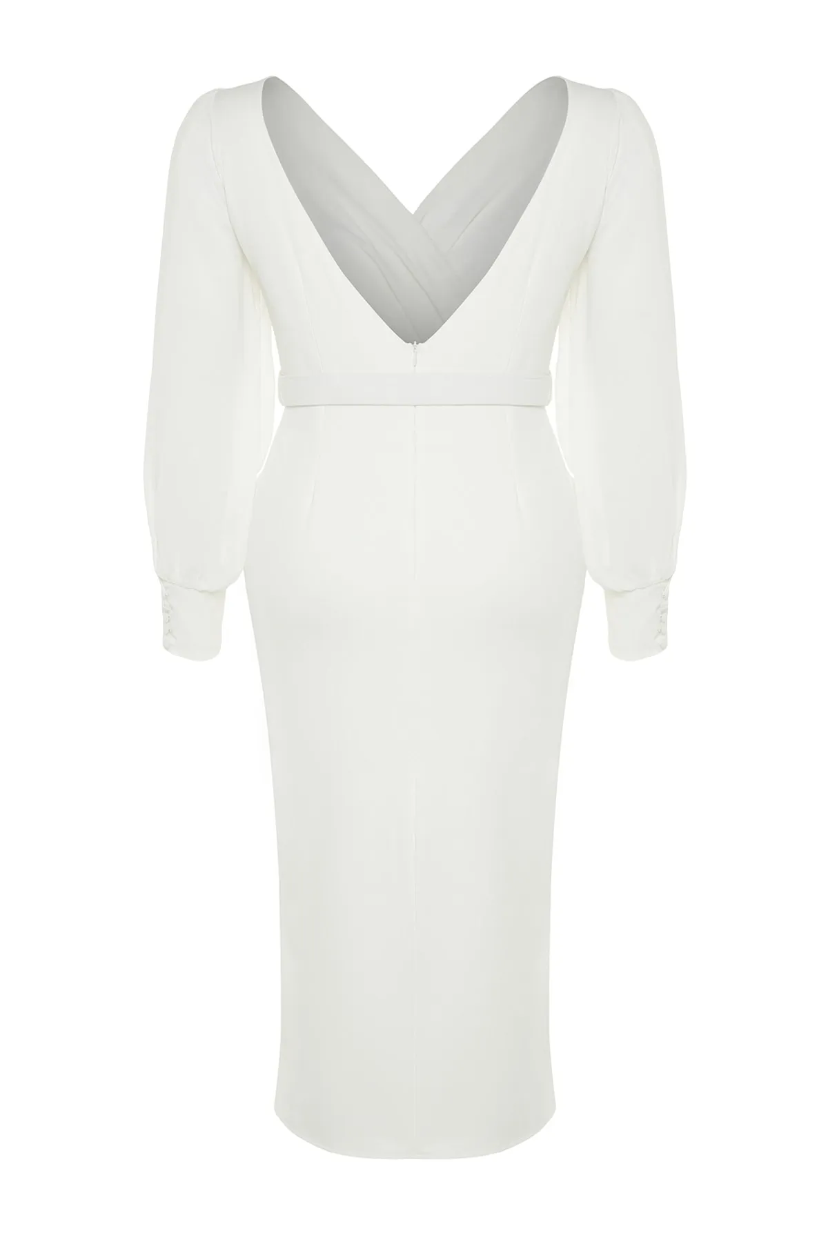 Trendyol Curve  Weißes, gewebtes, zweireihiges Brautkleid mit Manschettendetail TBBSS23AH00231