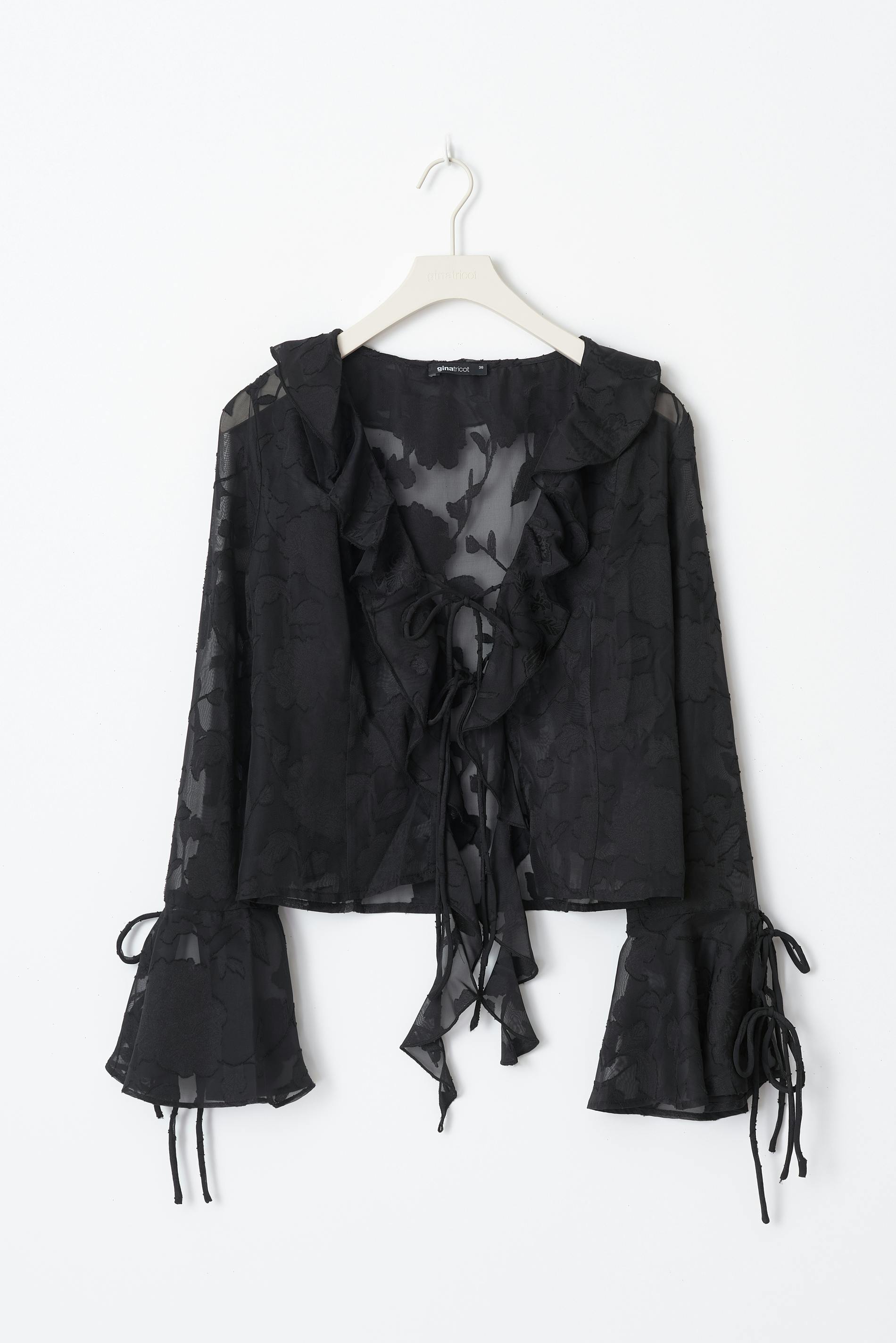 Frill blouse