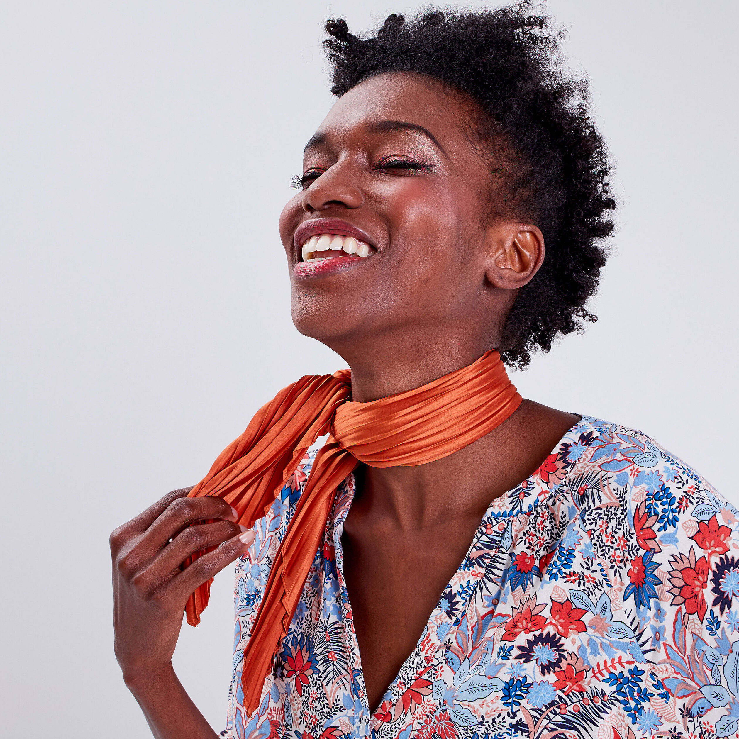 Foulard carré plissé orange foncé femme | Cache Cache