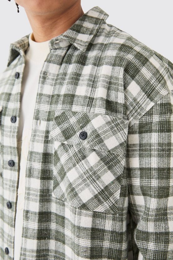 Langärmliges kastiges Overshirt mit Karomuster