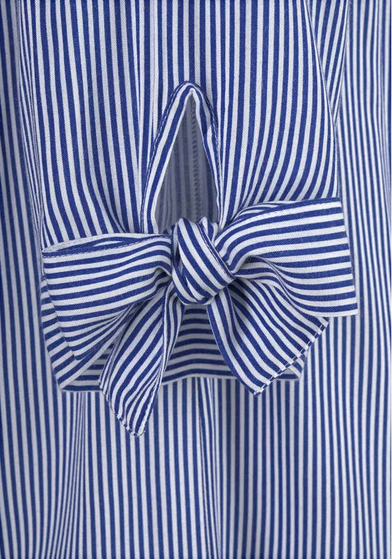 Blusenkleid