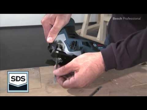 Bosch Blue 060158F000 GST 90 BE siaurapjūklis dėkle