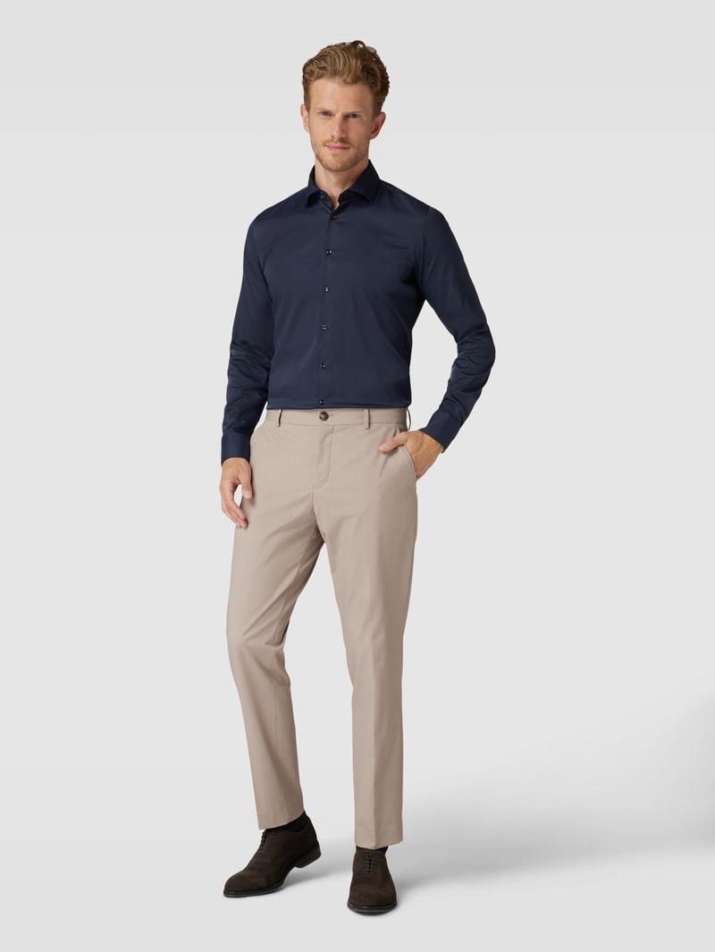 Super Slim Fit Business-Hemd mit Kentkragen in marineblau