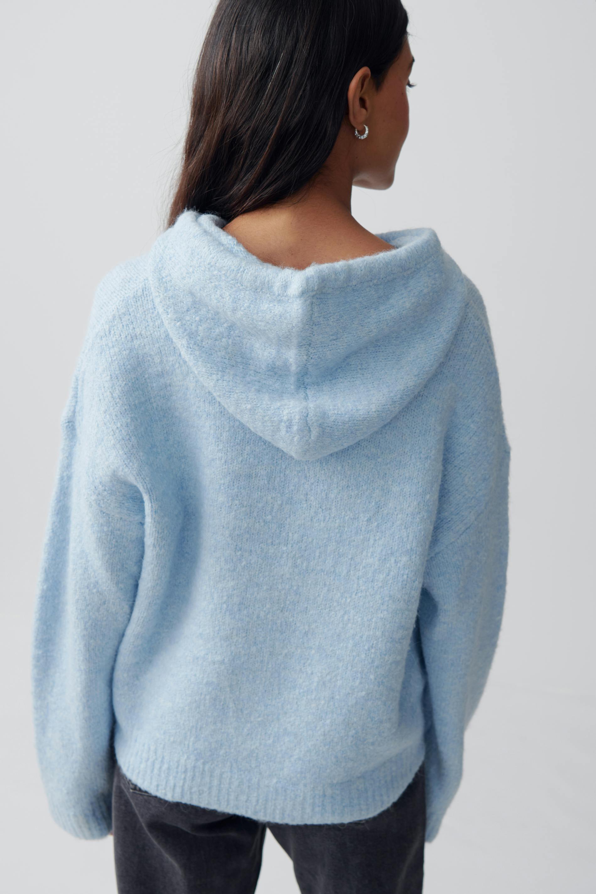 Knitted hoodie