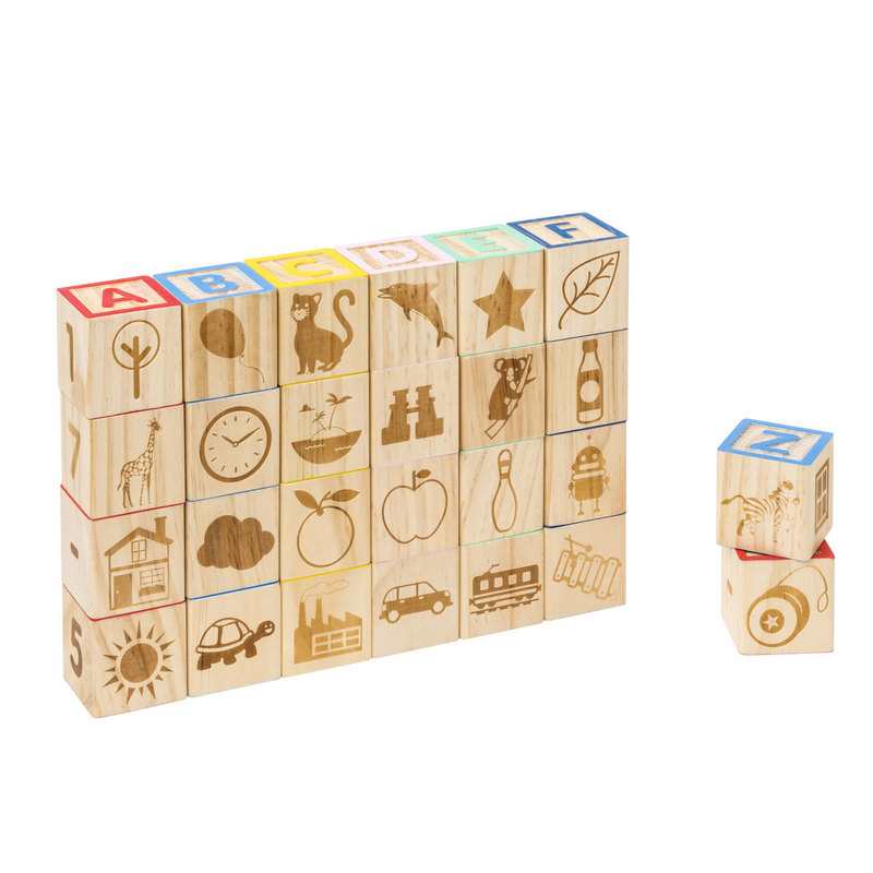 Cubes alphabet en bois Oxybul