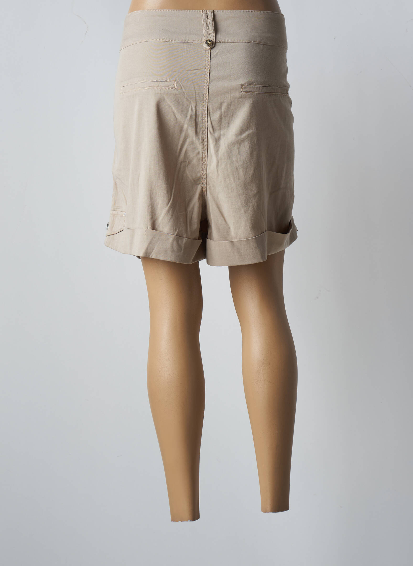 Eva Kayan Shorts 1 Femme couleur gris