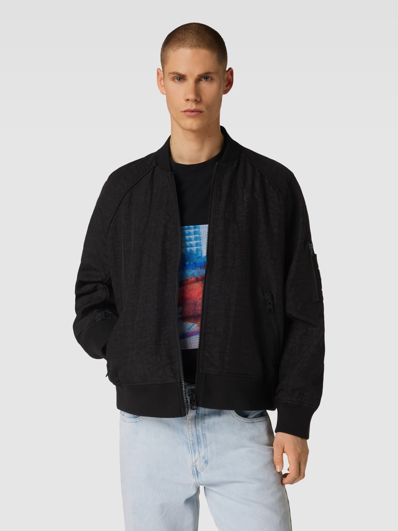 Oversized Jacke mit Reißverschluss Modell 'EXPOSED' in black