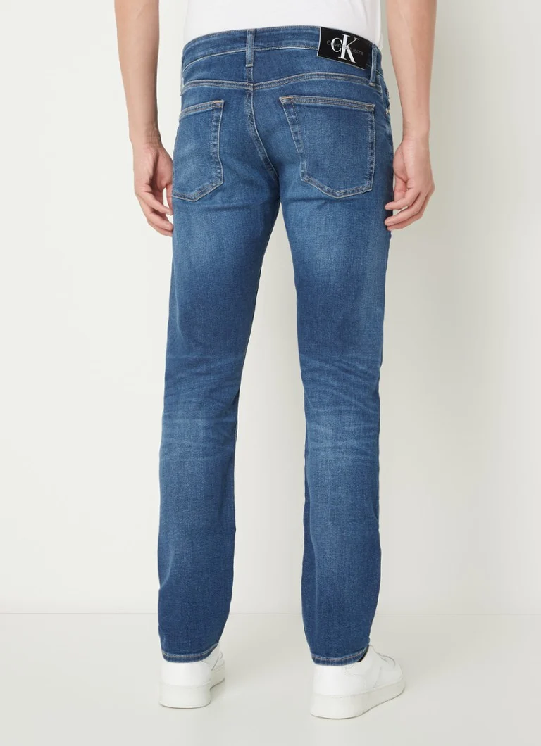 Calvin Klein slim fit jeans med medium vask og stretch