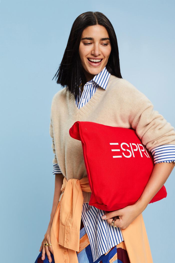 Kaschmirpullover mit V-Ausschnitt