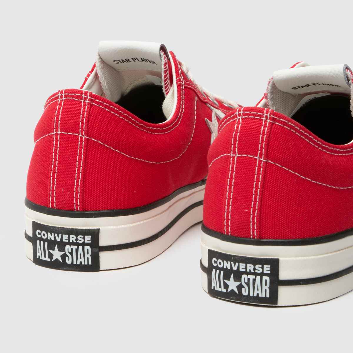 Converse – Star Player 76 – Röda träningsskor