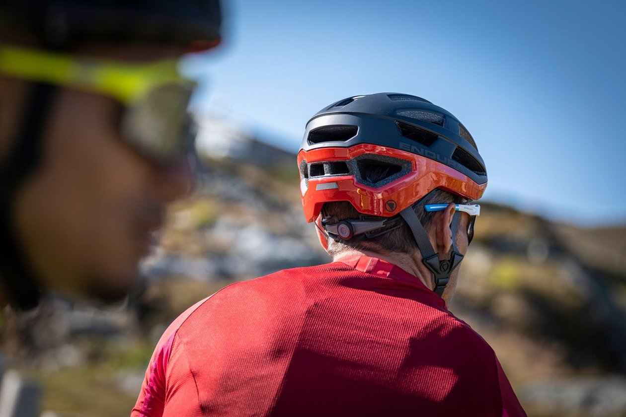 Endura FS260-Pro MIPS Helm