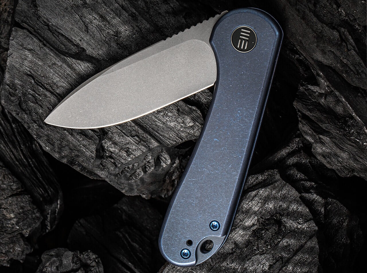 Elementum Titanium Blue