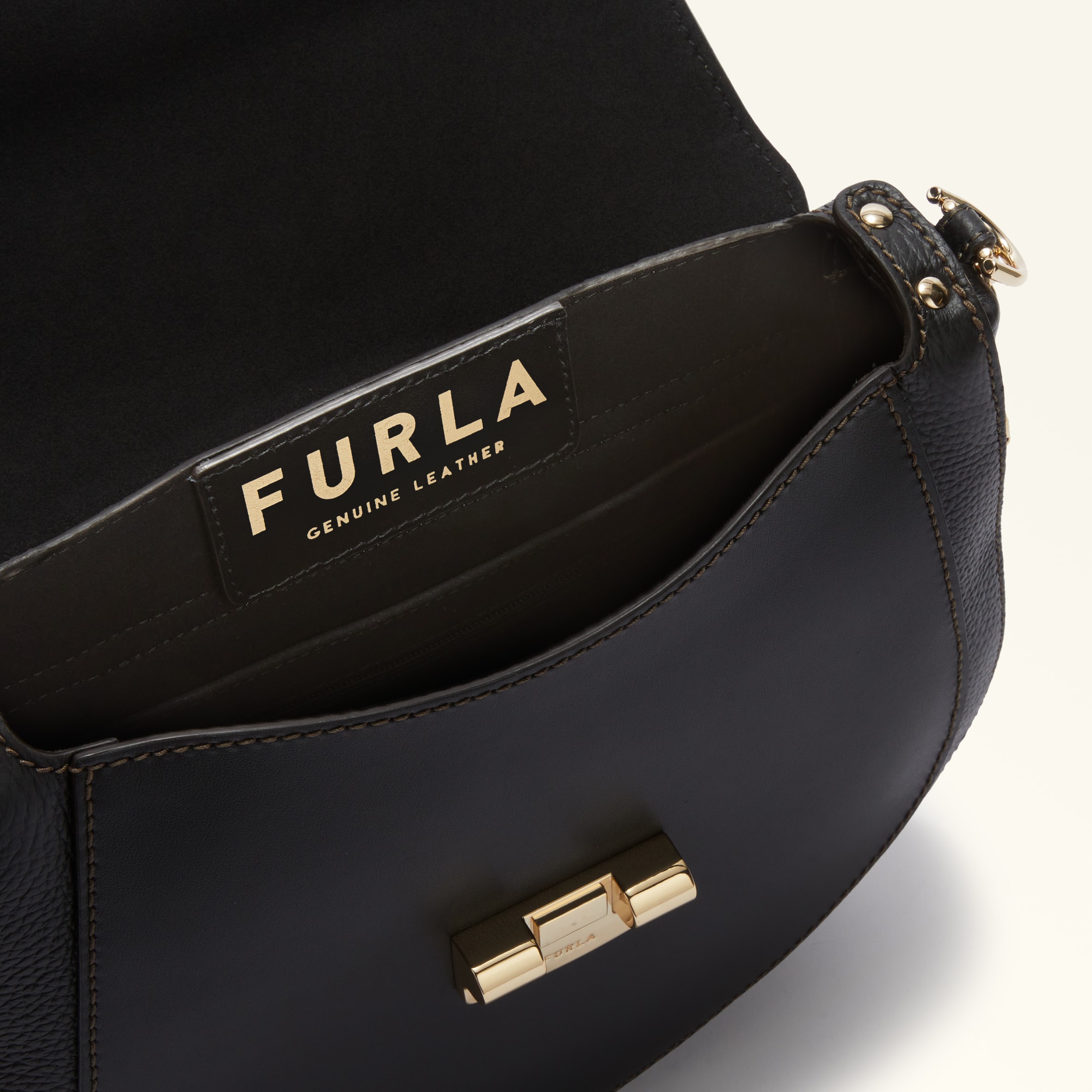 Furla Club 2