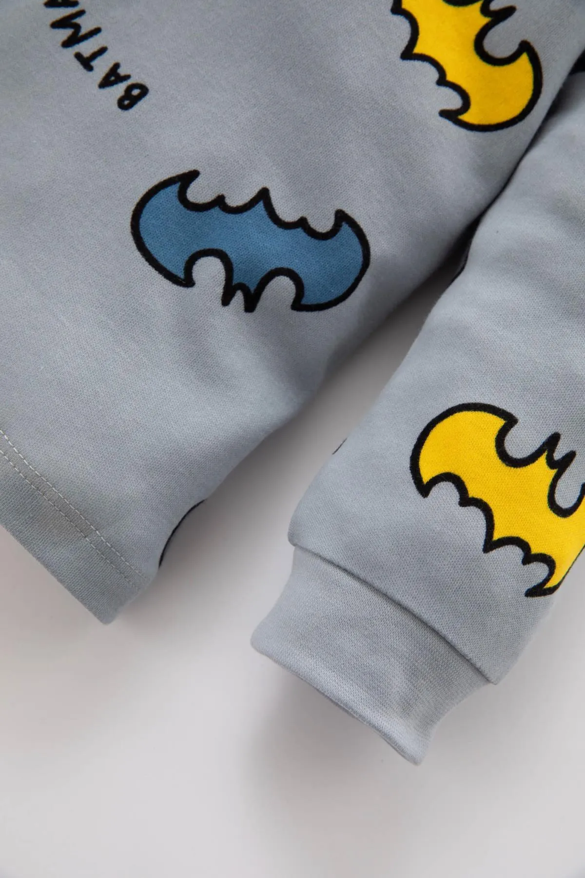 DeFacto  Batman-Pyjama-Set mit langen Ärmeln für Babys