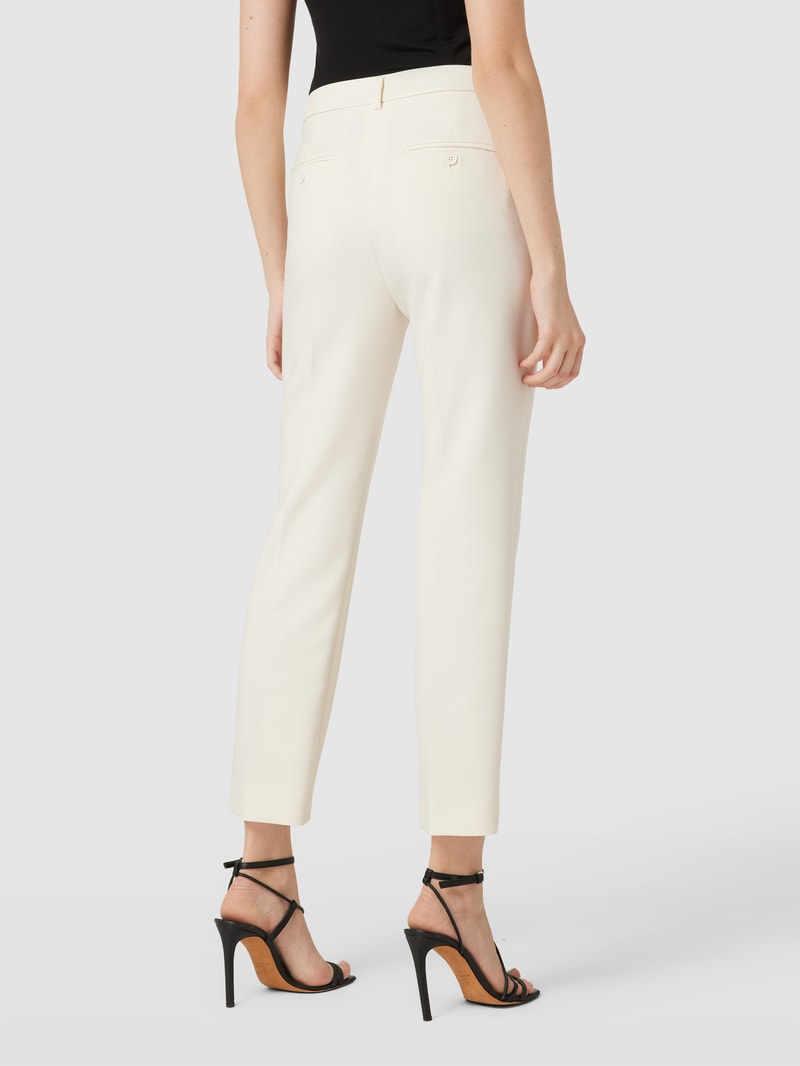 Hose mit Bundfalte und Schmale Passform mit Bügelfalten in offwhite
