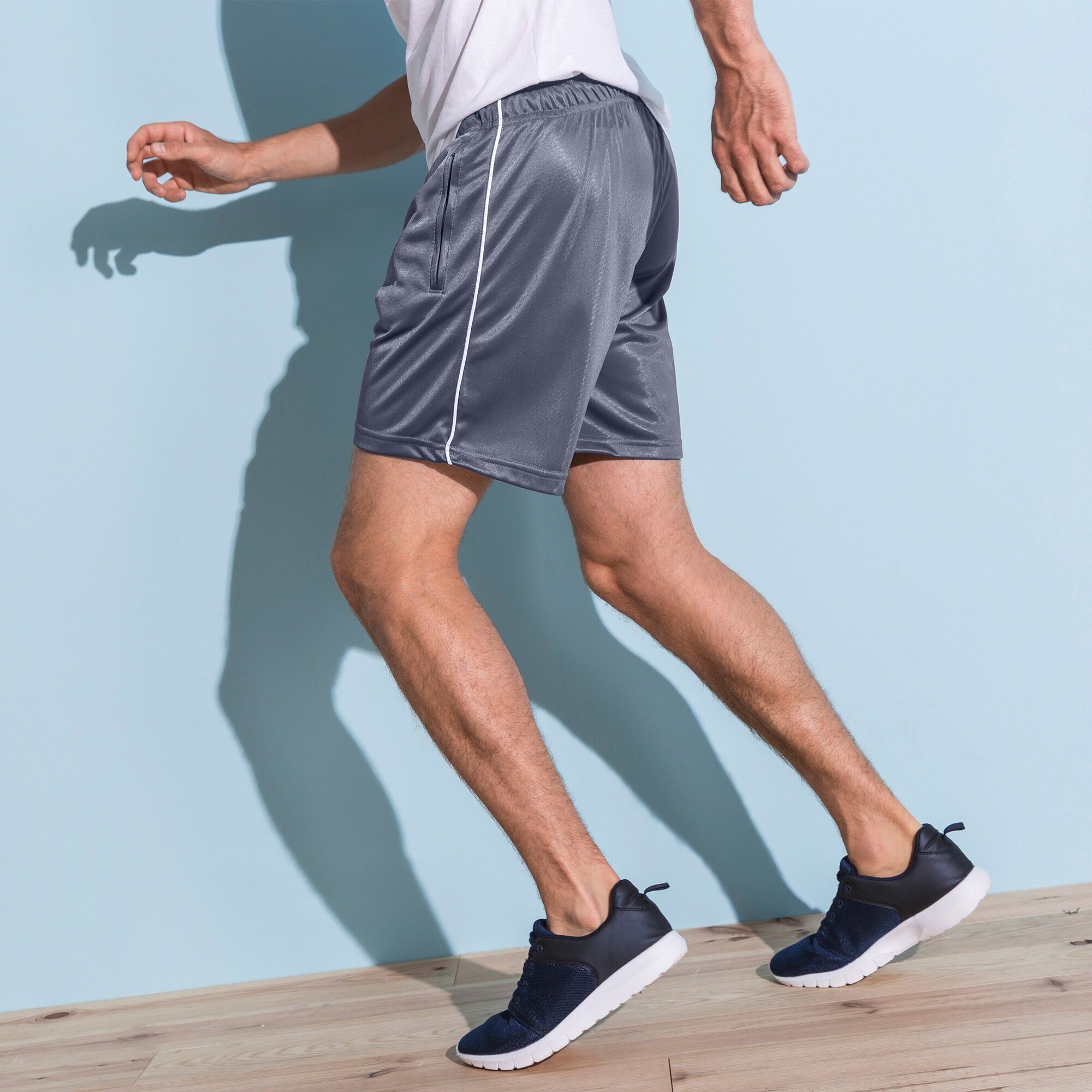 Short sport élastiqué