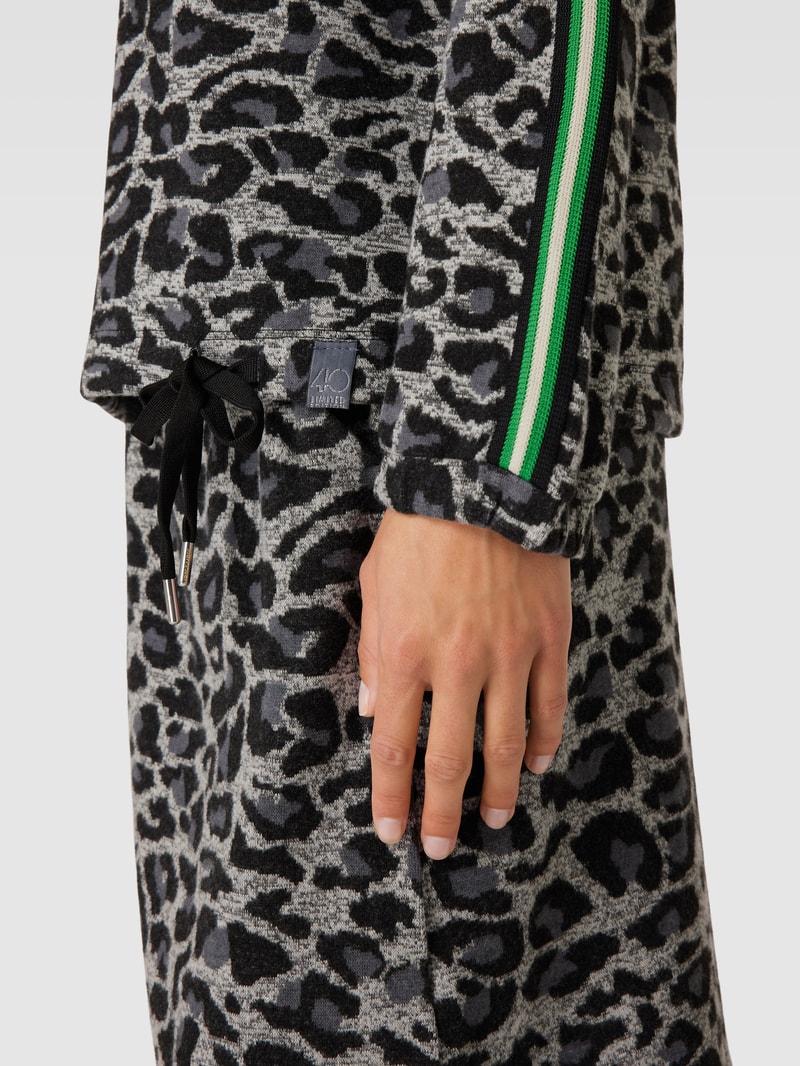 Longsleeve mit Animal-Print in dunkelgrau
