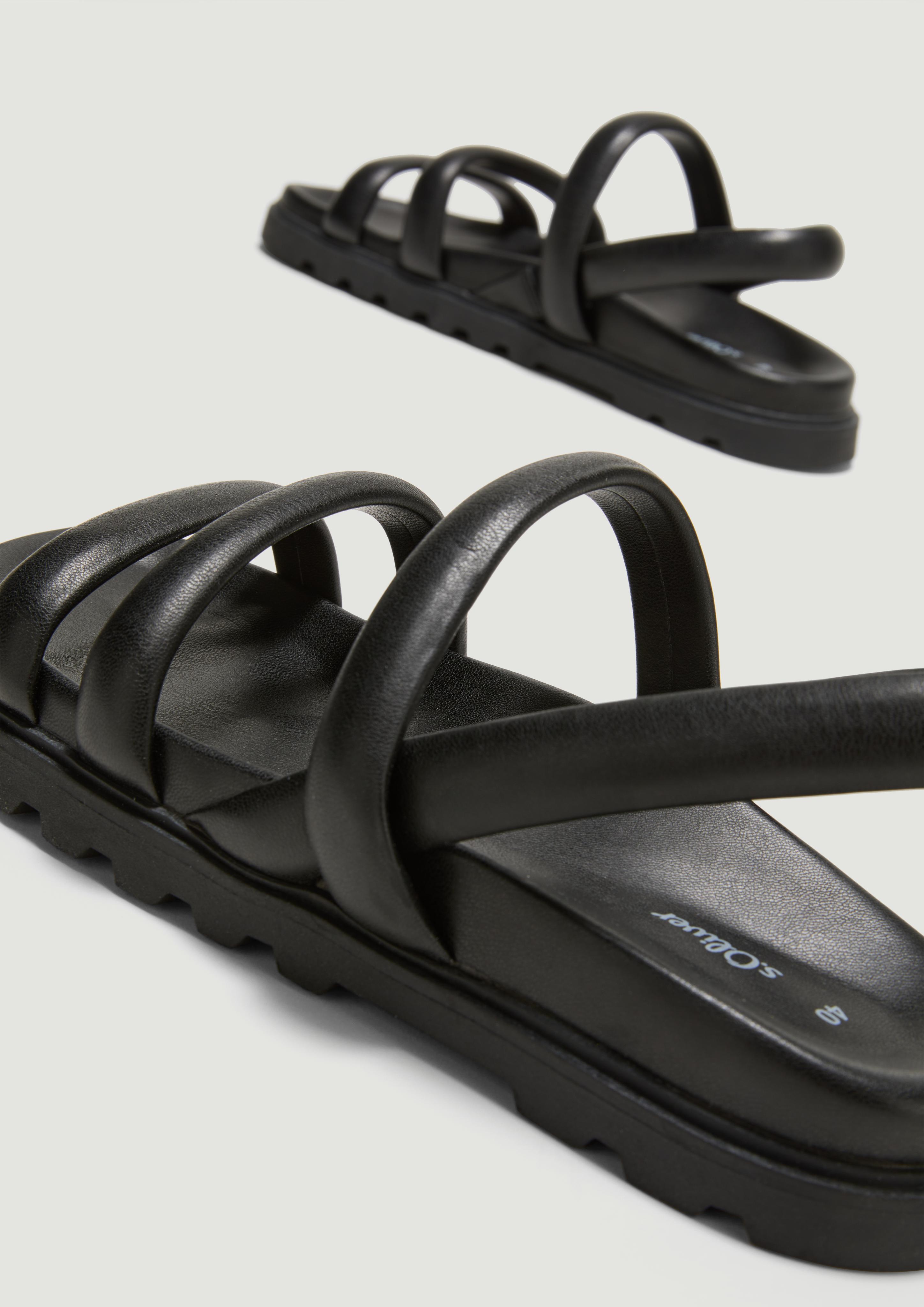 Sandalen in Glattleder-Optik  6007738-001