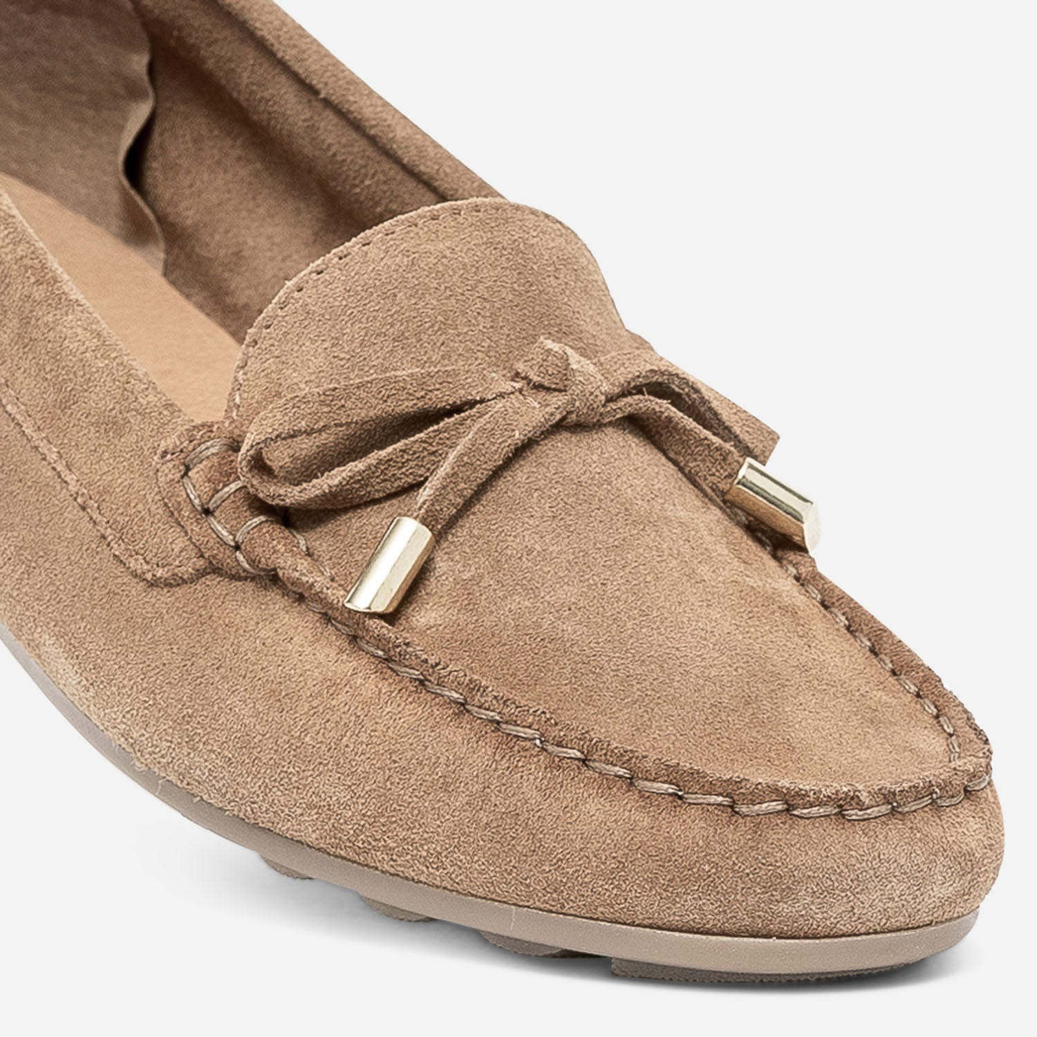 Mocassin camel en cuir velours éco-conçu