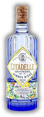 Citadelle Jardin D'Été Citadelle Jardin D'Été Dry Gin mit einer Infusion aus 22 Früchten, Kräutern und Gewürzen. 0,7	 Liter - Vol 41,5%