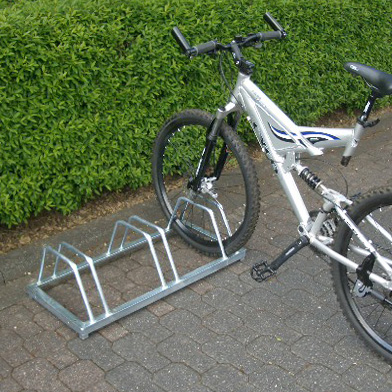 BRB Fahrradständer BxTxH 880x390x250 mm, verzinkte Stahlkonstruktion, Einstellplatz für 3 Fahrräder