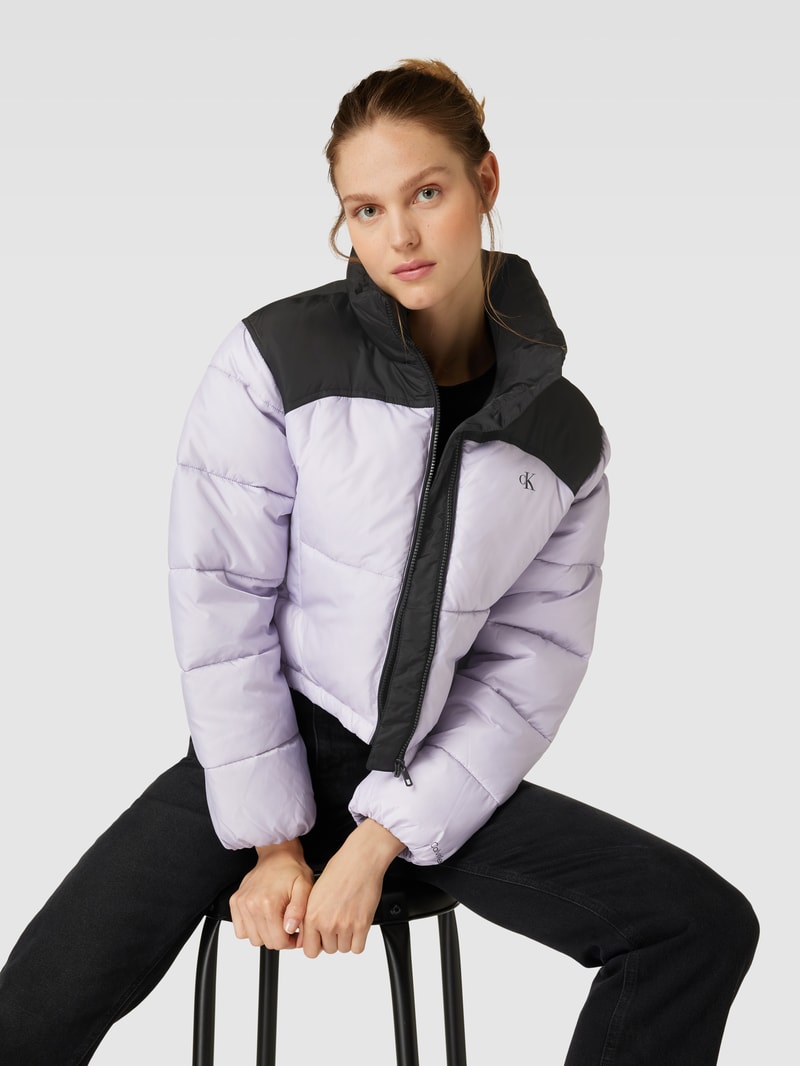 Cropped Steppjacke mit Label-Detail Modell 'LIGHT DENIM' in jeans