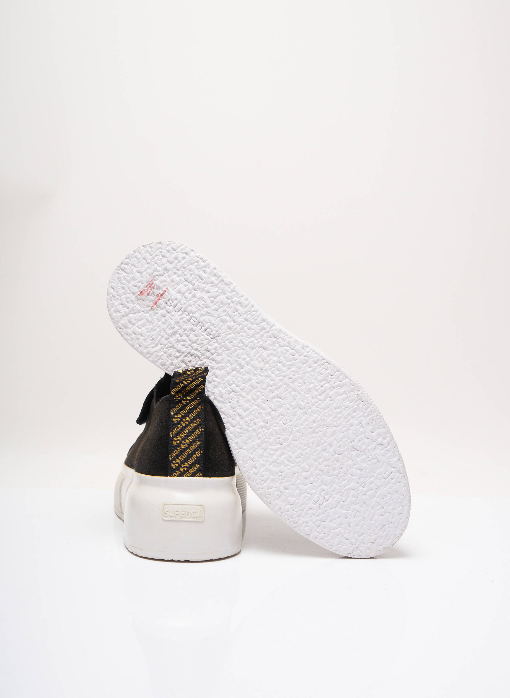 Superga Baskets Femme couleur noir