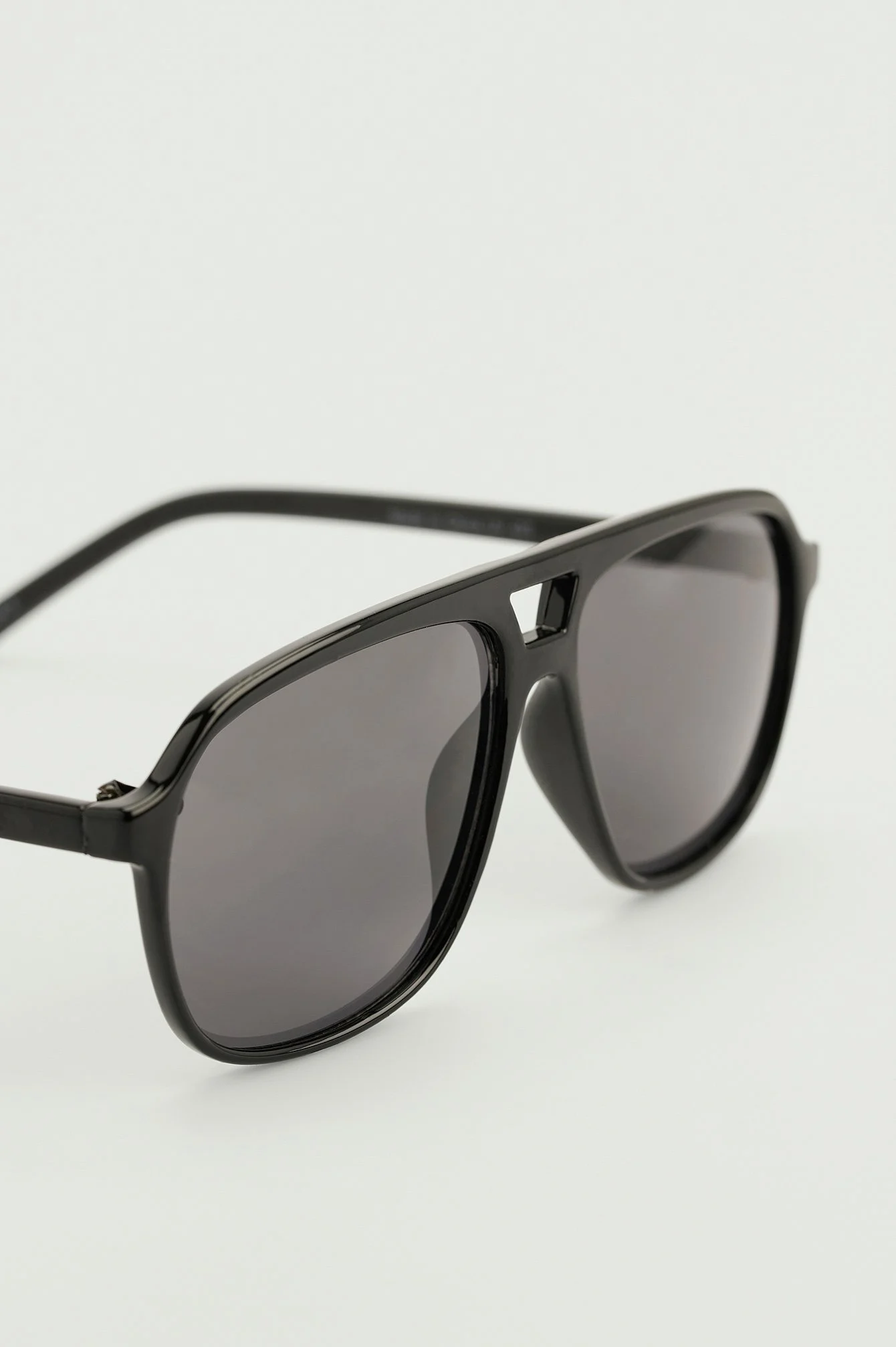 Sonnenbrille im Retro-Pilot-Look