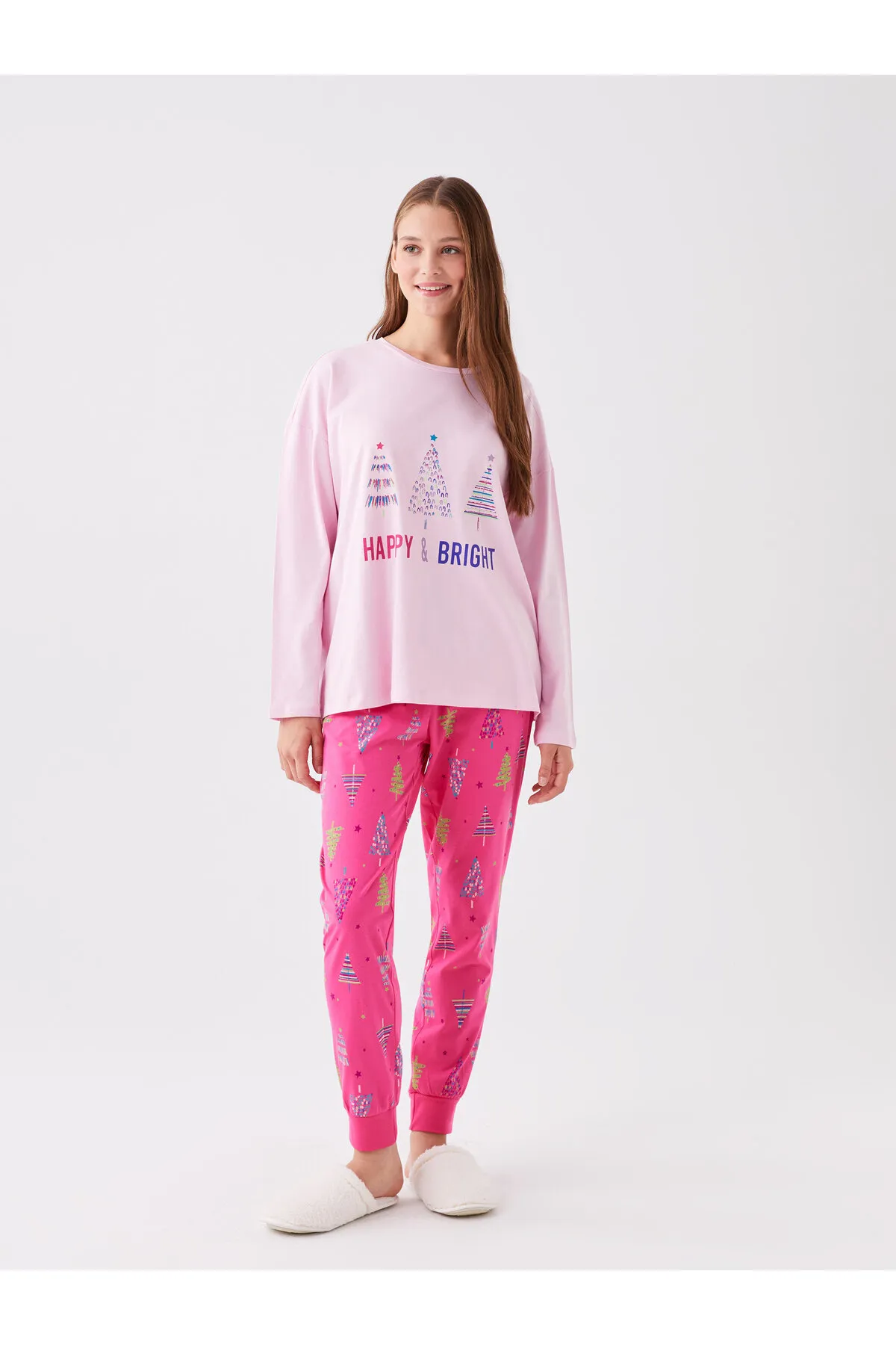 LC Waikiki  Bedrucktes Langarm-Damenpyjama-Set mit Rundhalsausschnitt