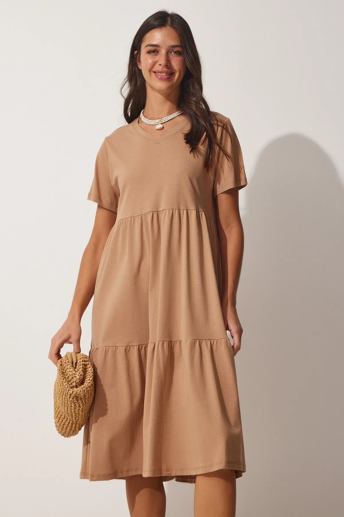 Happiness İstanbul  Bequemes Sommerkleid für Damen mit Biskuit-V-Ausschnitt AP00184