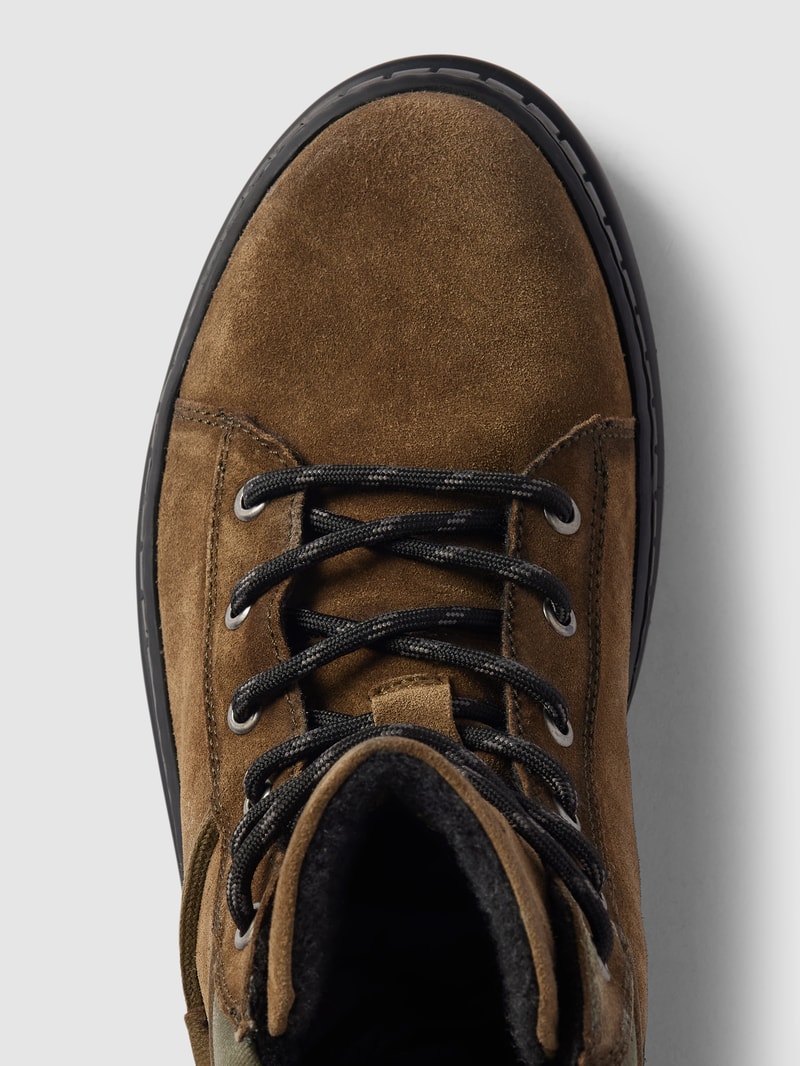 Boots mit Label-Detail in olivgrün