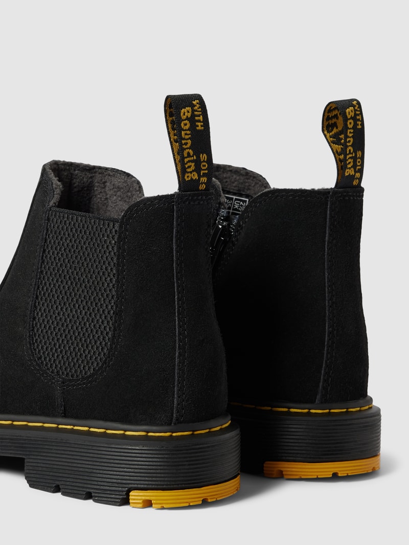 Chelsea Boots mit Label-Details in schwarz