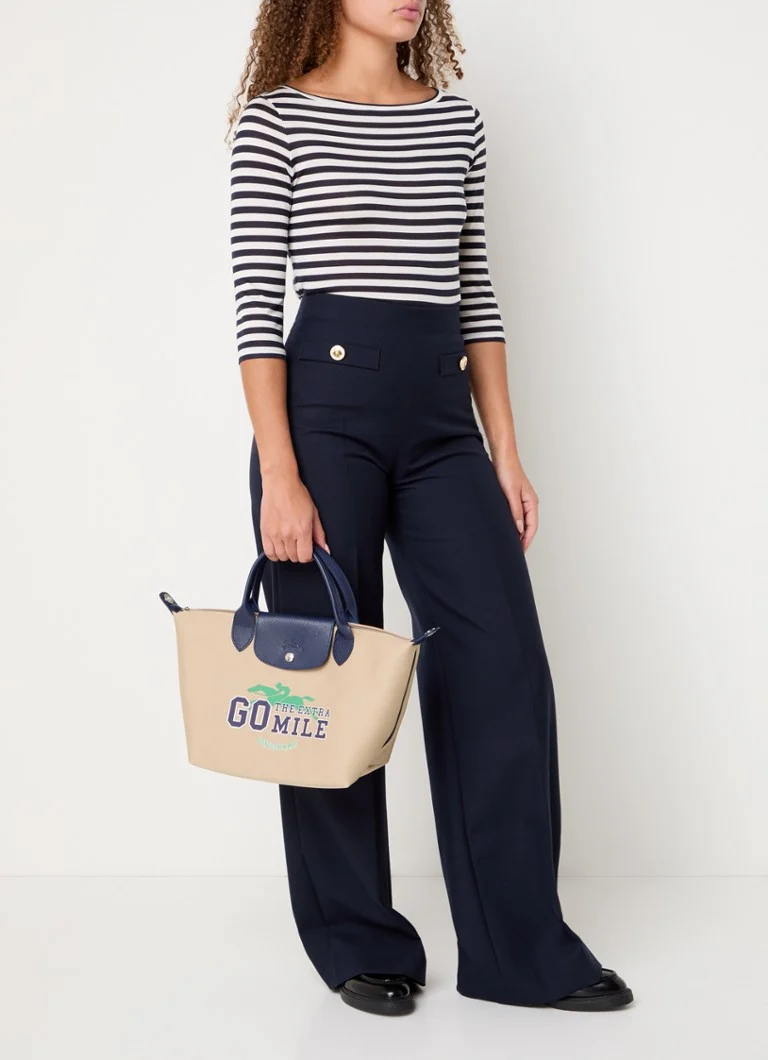 Geantă de umăr Longchamp Le Pliage Collection S, realizată din pânză cu detalii din piele.