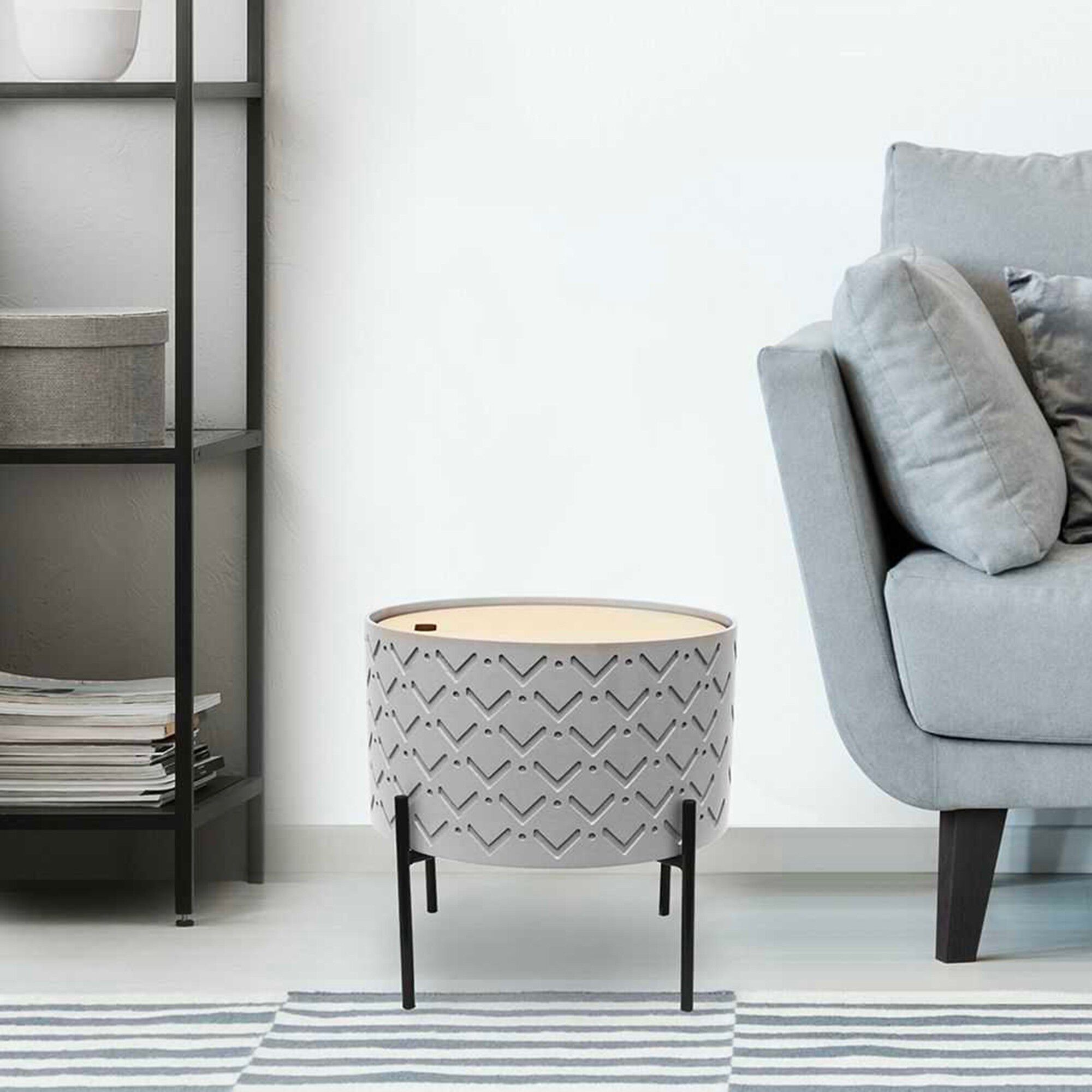 Table d’appoint-coffre avec pieds métal