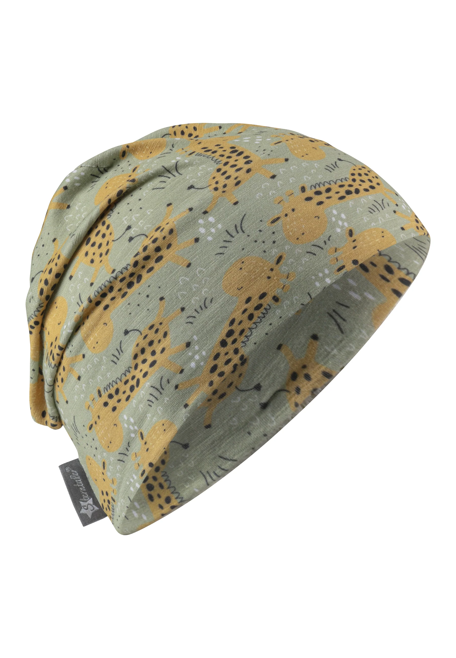 Beanie bedruckt mit Allover-Giraffen Motiv in grün