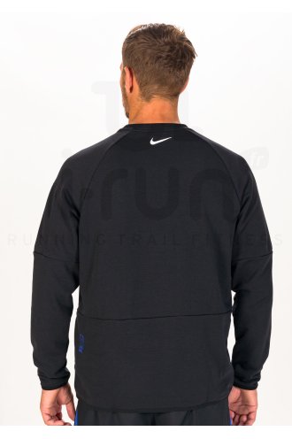 Nike Moving M