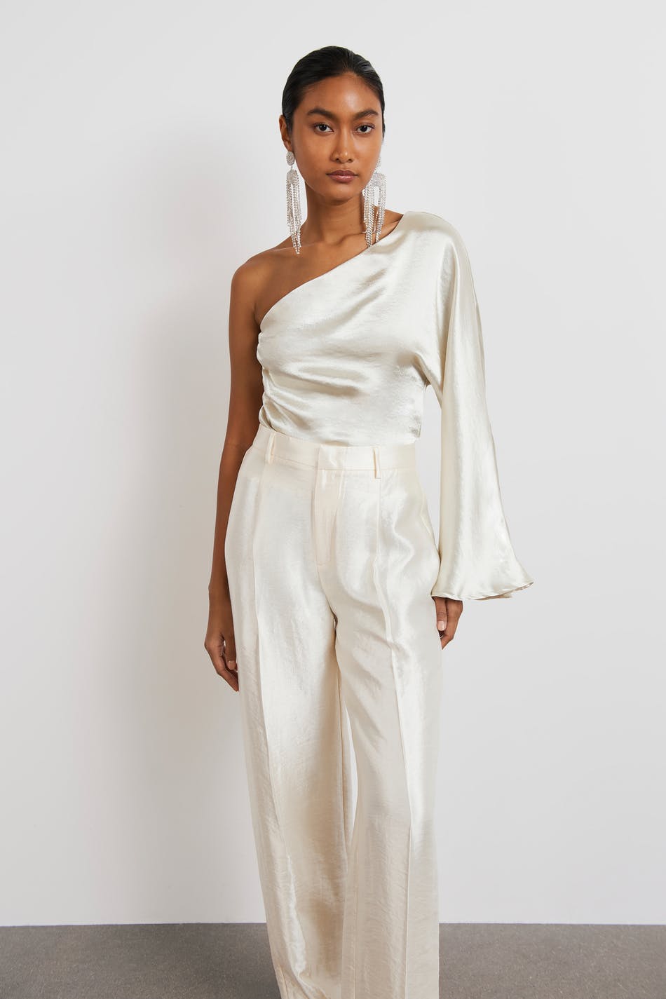 Susan one shoulder top