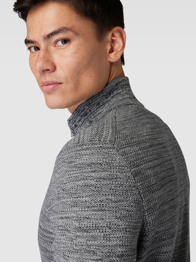 Strickjacke in Melange-Optik mit Stehkragen und Reißverschluss in rauchblau meliert