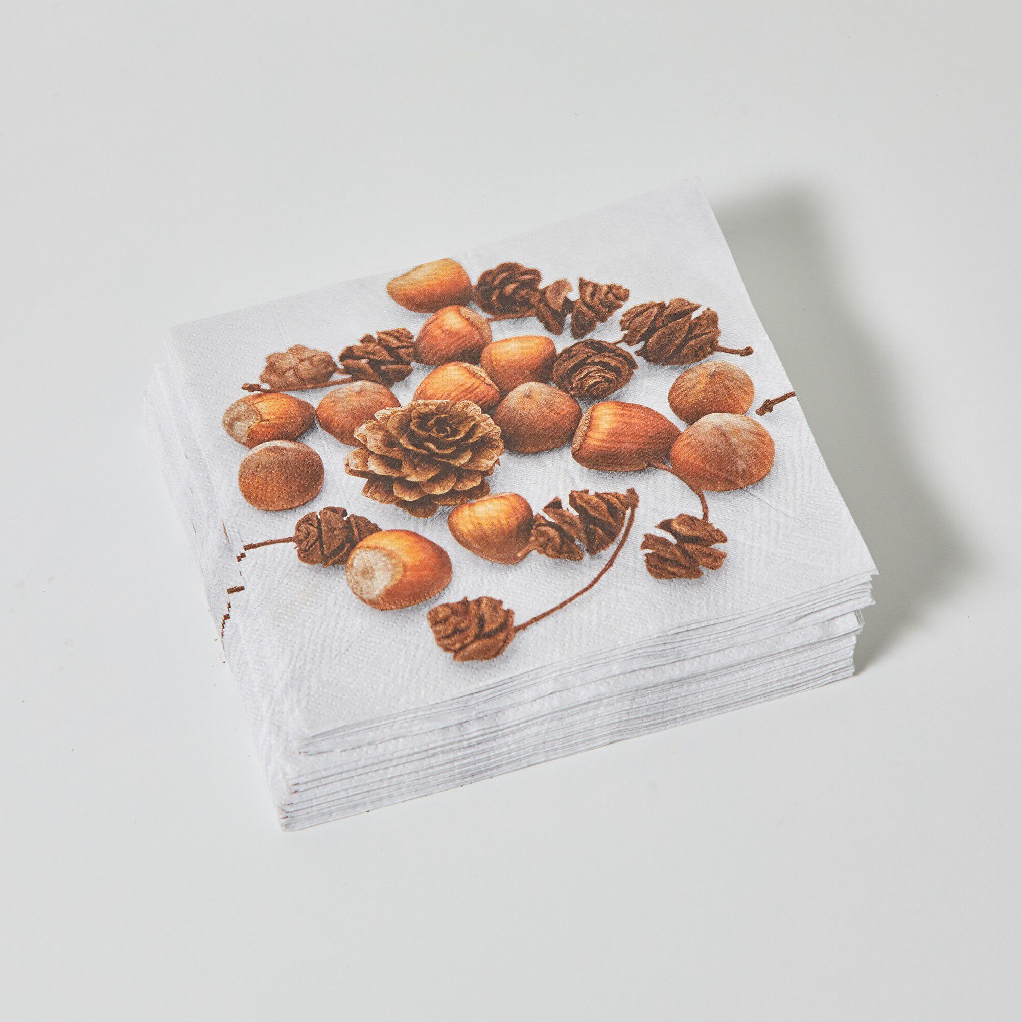 Serviette papier motif noisettes
