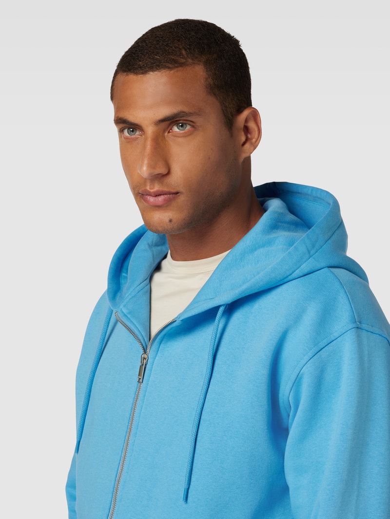 Sweatjacke mit Kapuze in blau